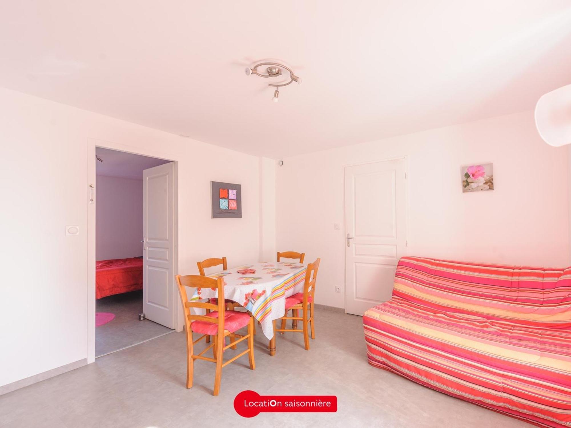 Appartement T2 A 50M De La Plage Avec Cour, Wifi Et Equipements Bebe - 4 Pers, Chatelaillon-Plage - Fr-1-535-17 Exterior photo